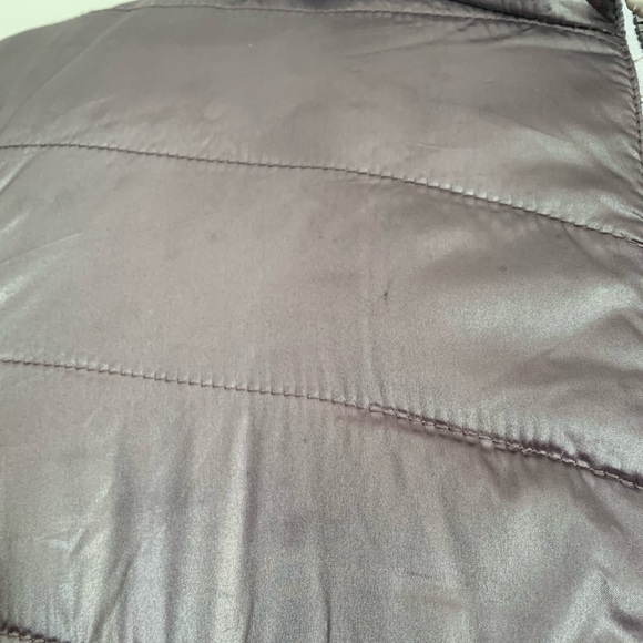 New Balance | Sherpa Lined Hooded Puffer Jacket - Medium - Picture 5 of 6